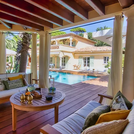 Villa Hollywood Luxe *